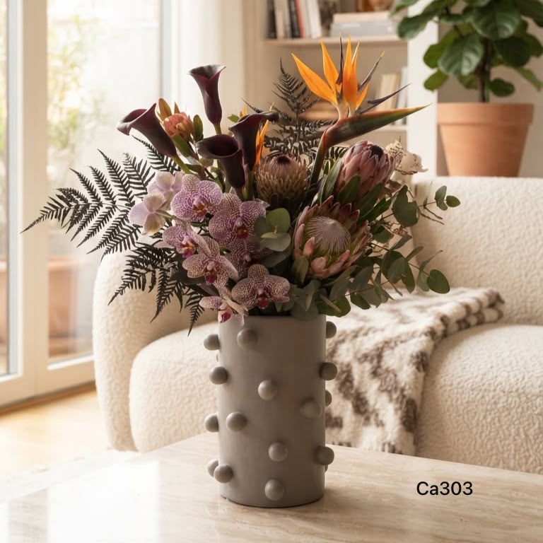 Florero gris pequeño detalle bolas ceramica 13cm* 13cm* 18cm HP799-1